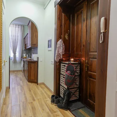 At Shopena St. 4 Apartamento Lviv