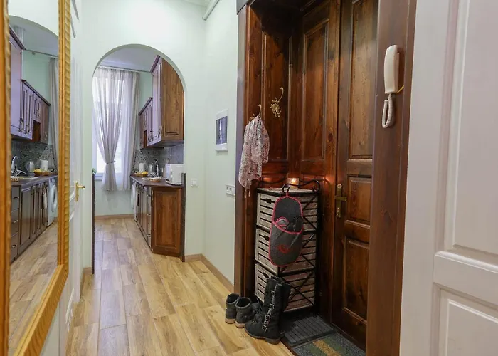 At Shopena St. 4 Apartamento Leópolis